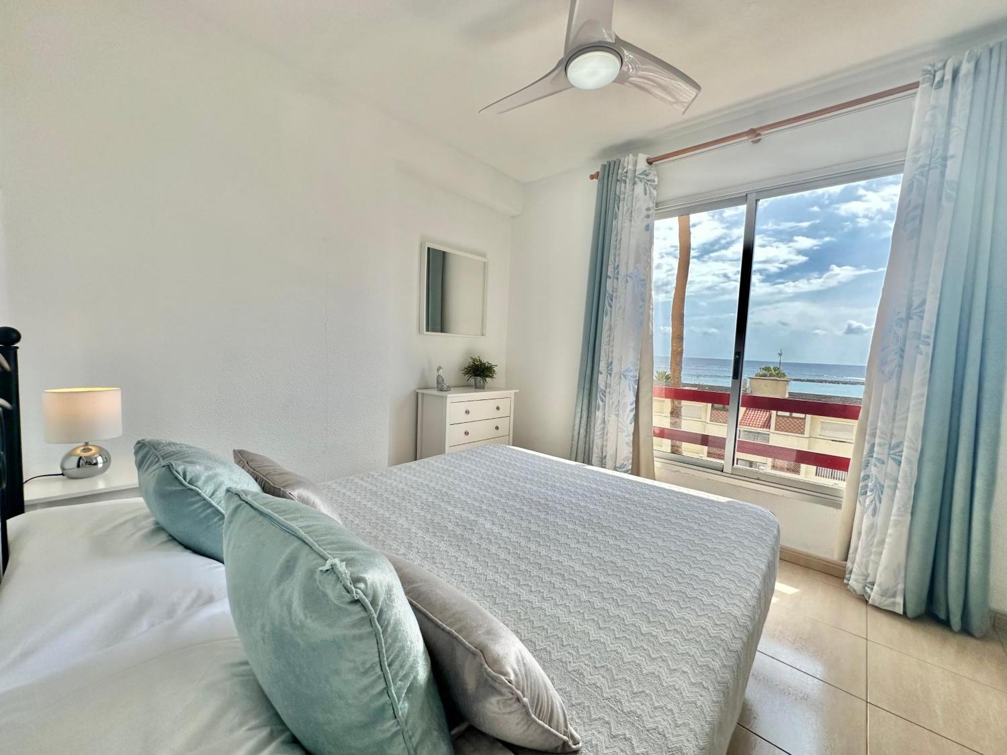 Sunbeach Apartment Arona  Luaran gambar
